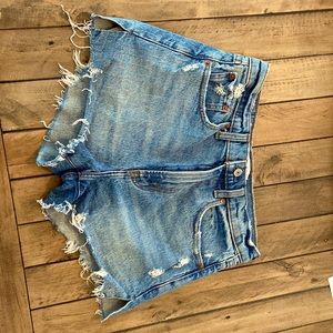 Abercrombie high rise mom short. Size 27/4